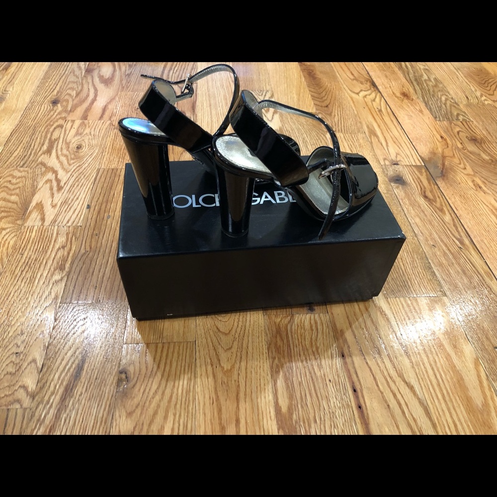 Dolce & gabbana sandals